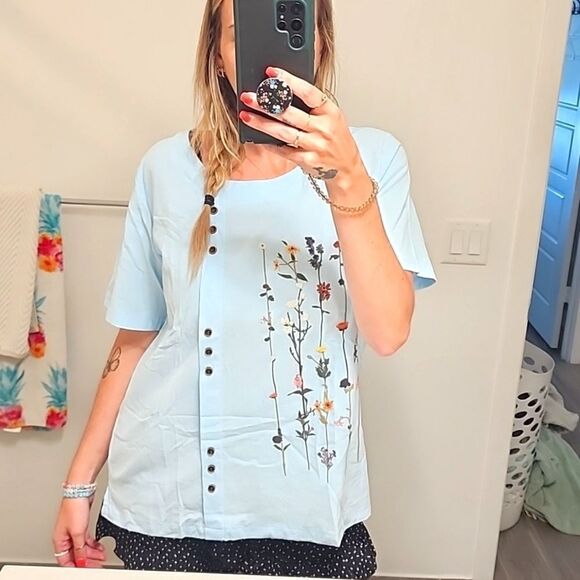 Light Blue Floral Print Blouse NWOT - Picture 1 of 3